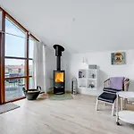 بيت للعطل Stunning In With Kitchen *