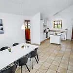 Stunning In With Kitchen *