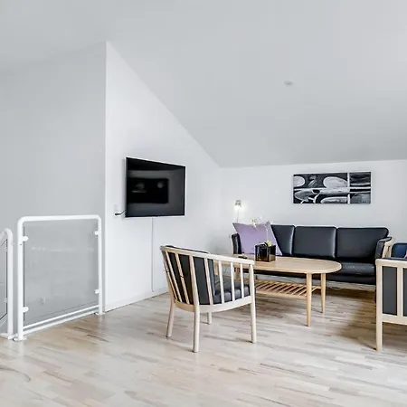 Stunning In With Kitchen בית נופש Egernsund